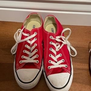 red low top converse
